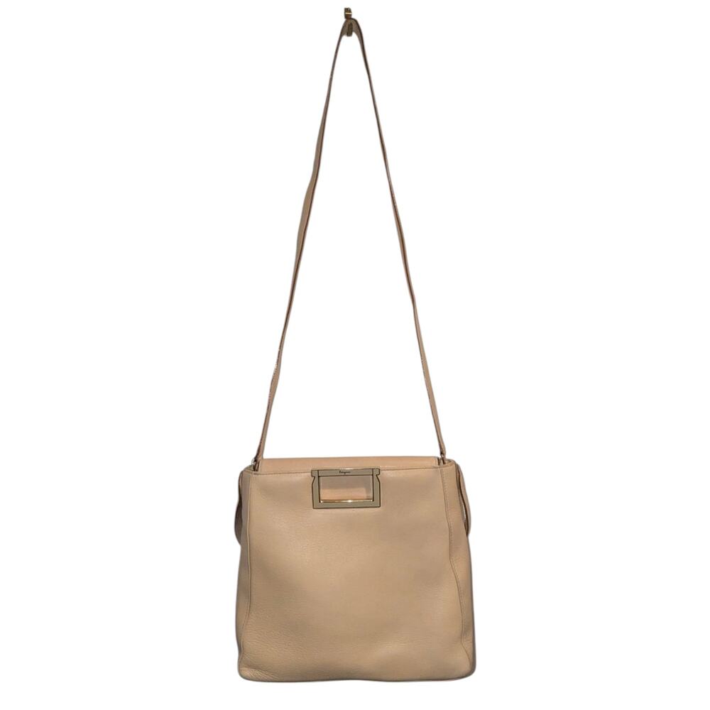 AUTHENTIC Salvatore Ferragamo 2way Buttercream Leather Bag